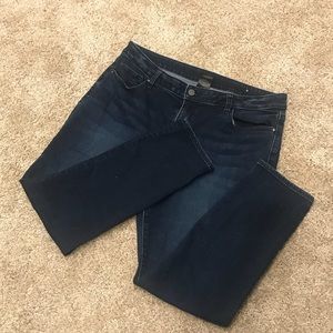 Ann Taylor Factory Jeans CURVY 14